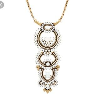 Stella Dot Havana’s Pendant Neclace